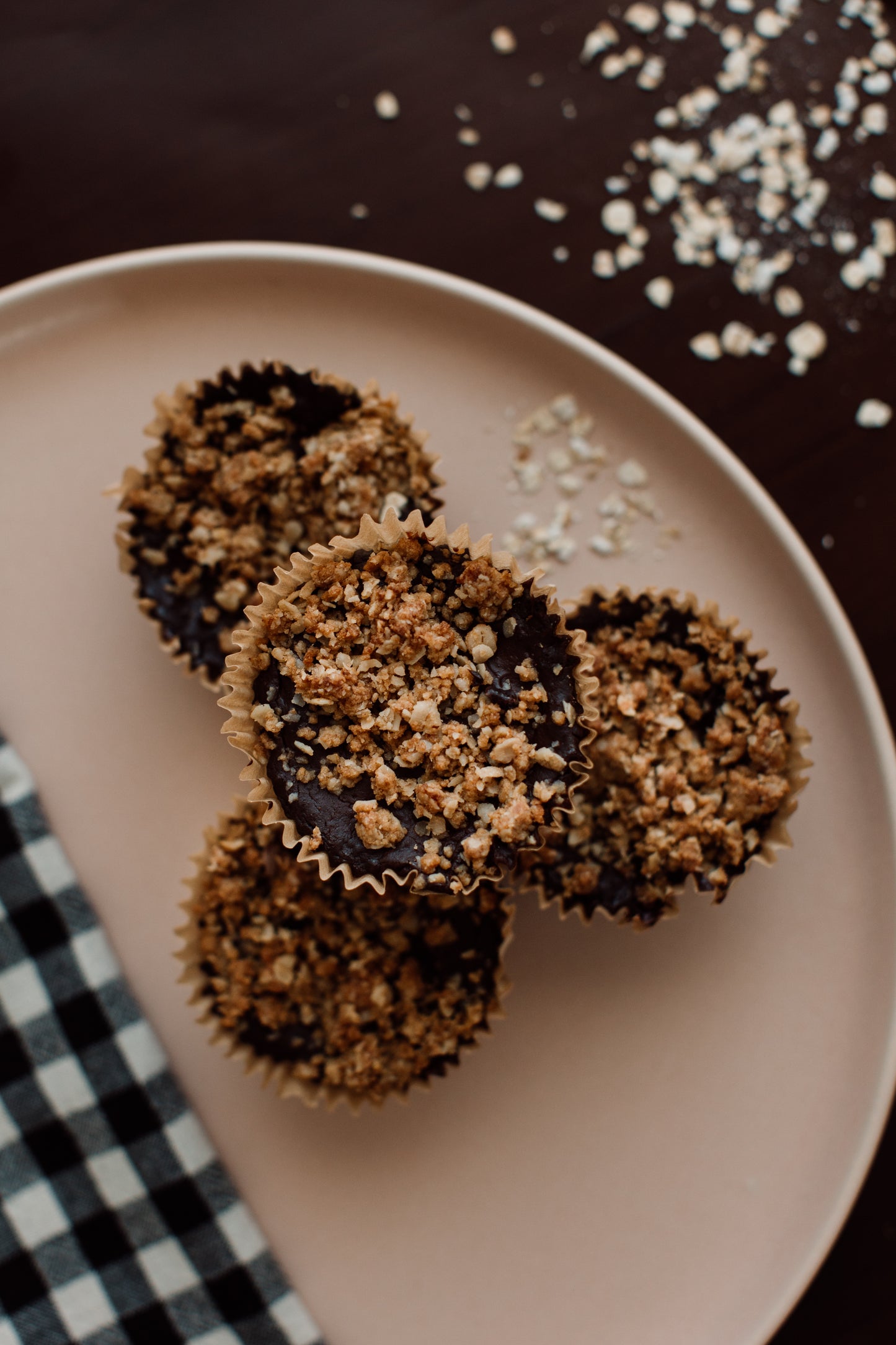 Cups à l’avoine, garniture « fudge » au lait de coco chocolaté - Boîte de 8